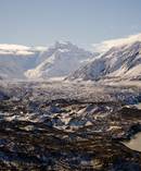 The five victims died in the vicinity of the Tasman Glacier ice in the distance in the middle of this image. Photo / 123rf