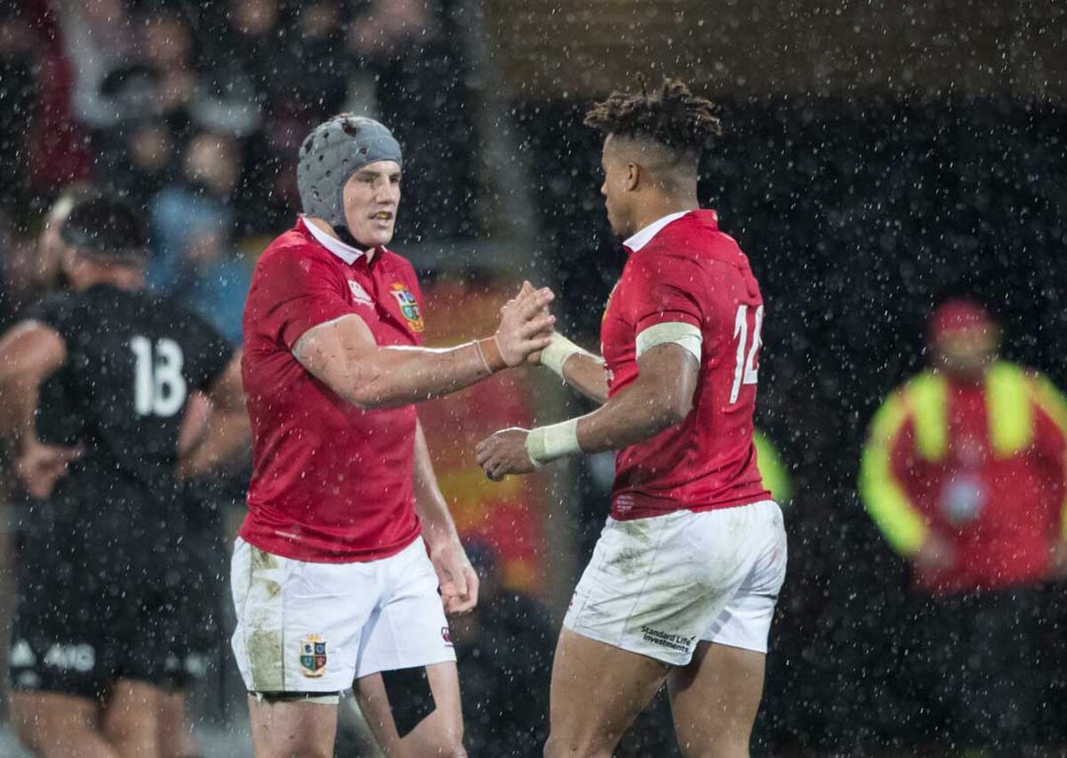 All Black-out: Warren Gatland muzzles his Lions so they don't provoke the angry bear
