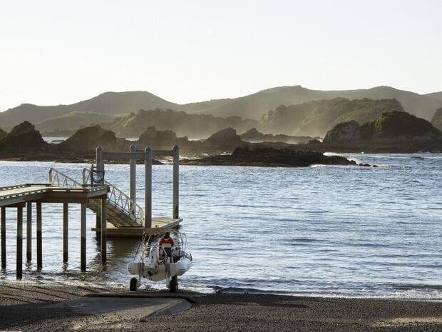 The jetty on the island.