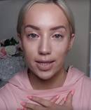 Blogger Elle Darby was criticised for asking a hotel for a freebie. Photo / YouTube