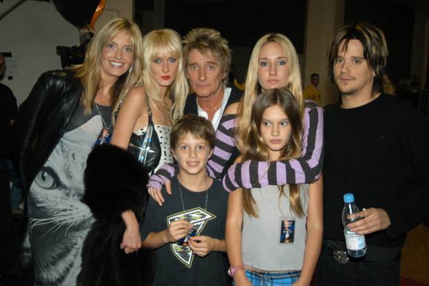 Penny Lancaster, Rod Stewart, Kimberly Stewart and Stewart's family. Photo / Getty 