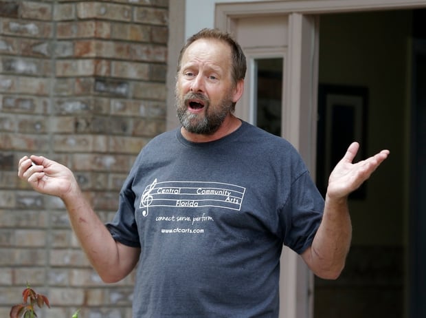 Eric Paddock brother of Las Vegas gunman Stephen Paddock, speaks to members of the media outside his home. Photo / AP