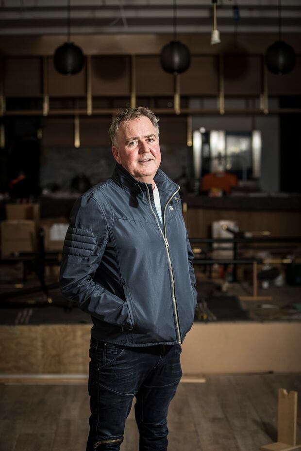 Celebrity chef Simon Gault at his new restaurant Giraffe. Photo/Michael Craig