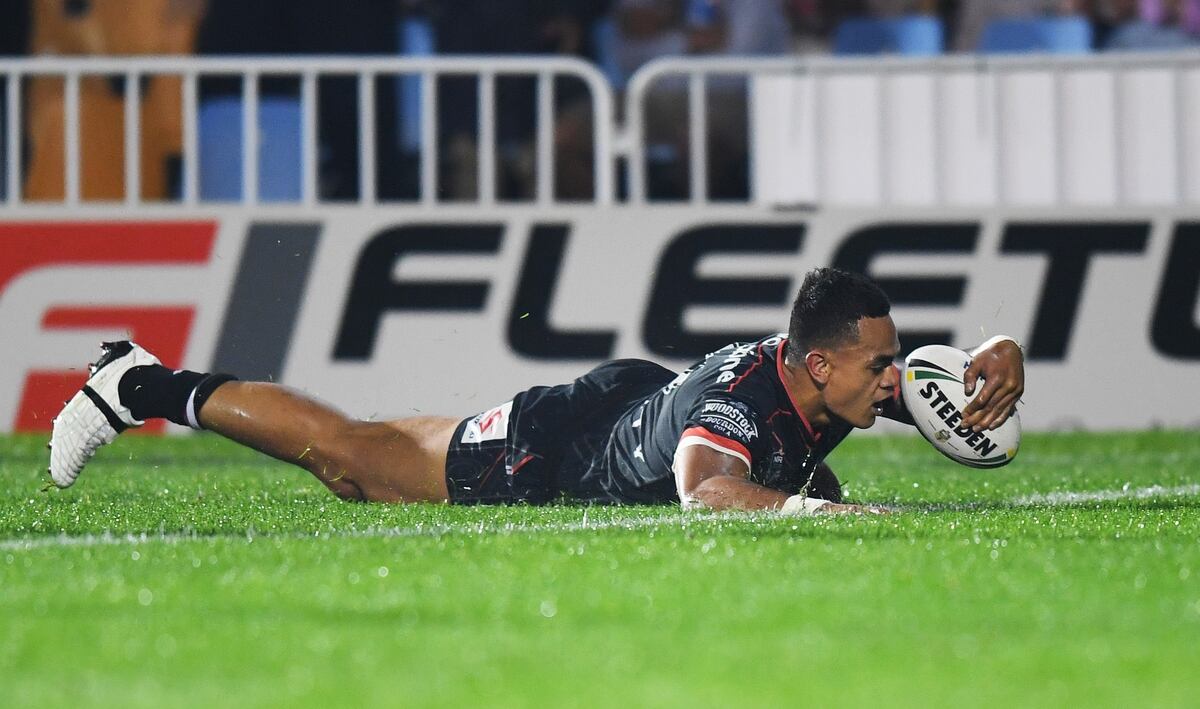 NRL: Warriors secure future of Ken Maumalo