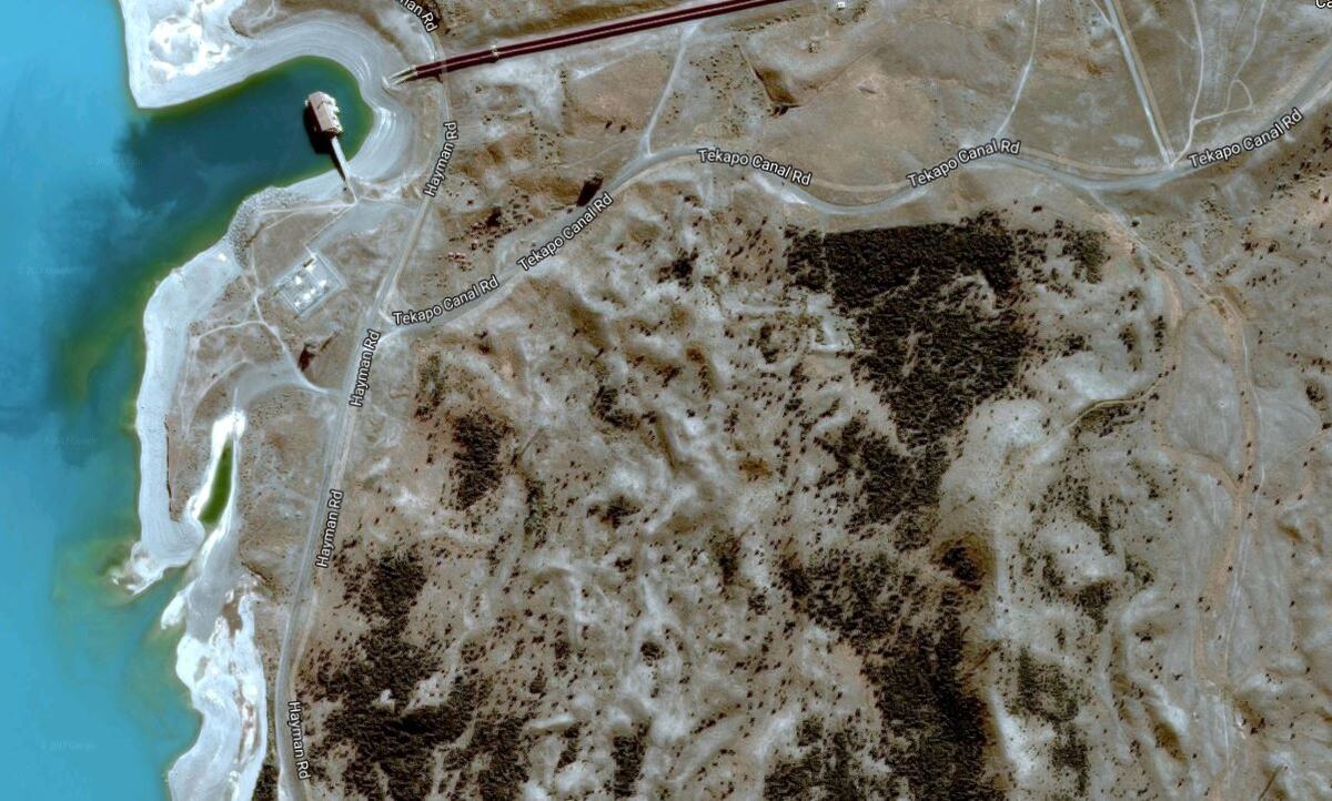 Two people dead after crash in South Canterbury