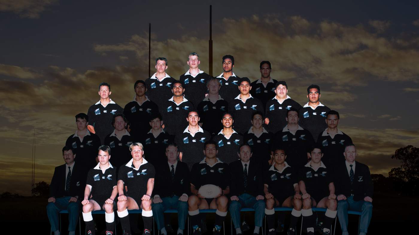 THOSE WHO MADE IT – LEFT TO RIGHT FROM BACK: Royce Willis, Chresten Davis, Jonah Lomu, Carlos Spencer, Isitolo Maka, Jeremy Stanley, Carl Hoeft, Trevor Leota, Daryl Gibson, Ngapaku Ngapaku, Todd Miller, Jeff Wilson (vc)