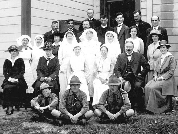 The Eketahuna medical team that battled to save townsfolk during the 1918 influenza epidemic. Photo / File