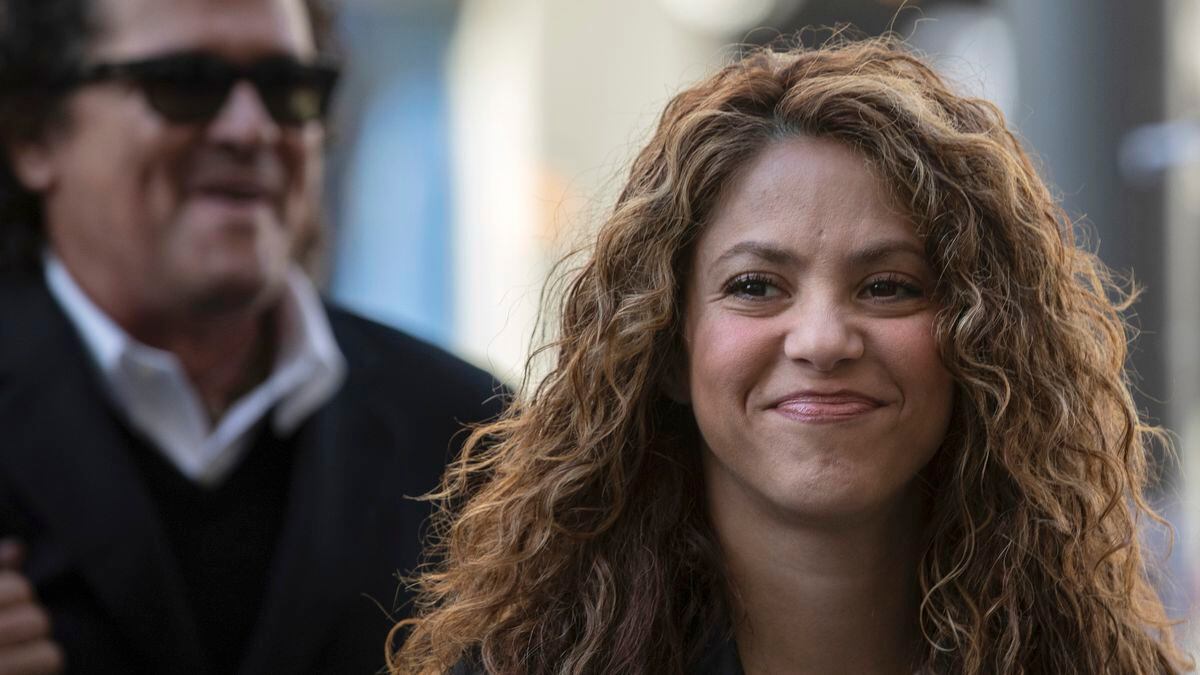 Shakira se enfrenta a ocho años de prisión mientras es juzgada en España por fraude fiscal