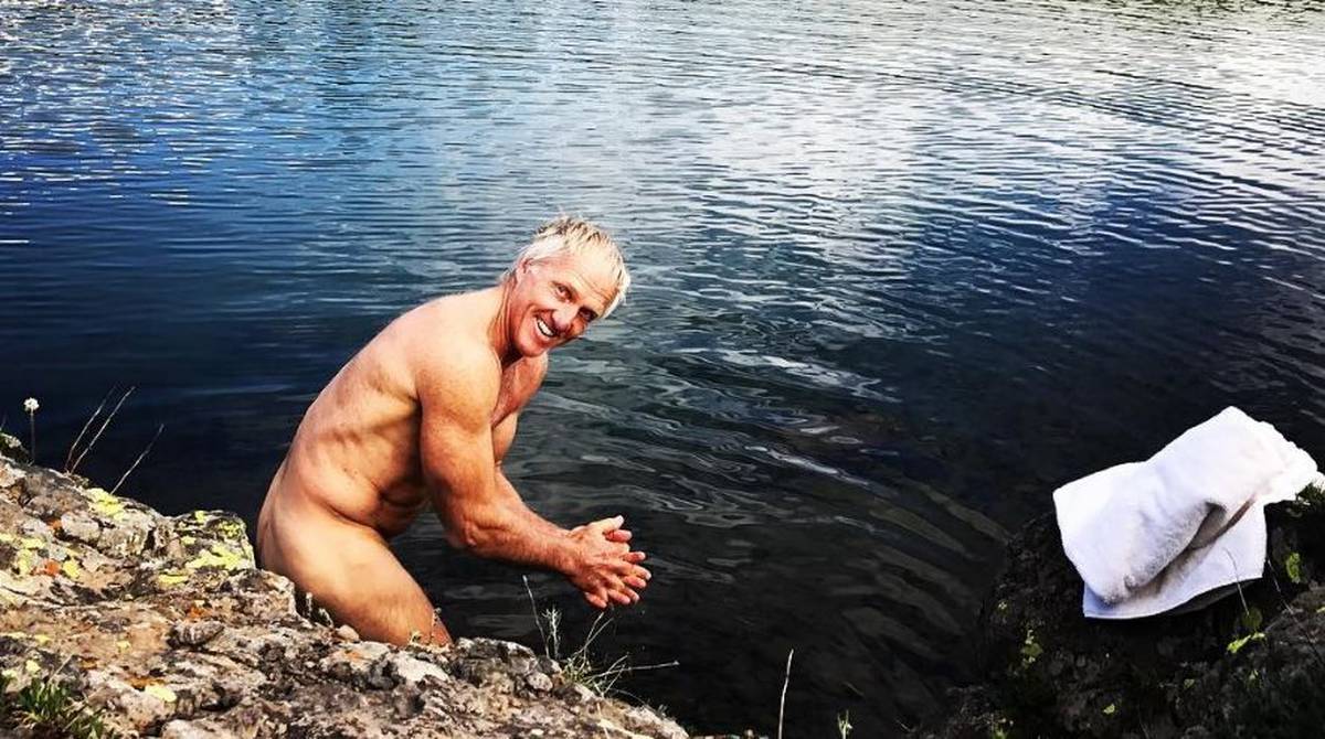 Golf: Former world No 1 Greg Norman's nude pic causes social media sto...