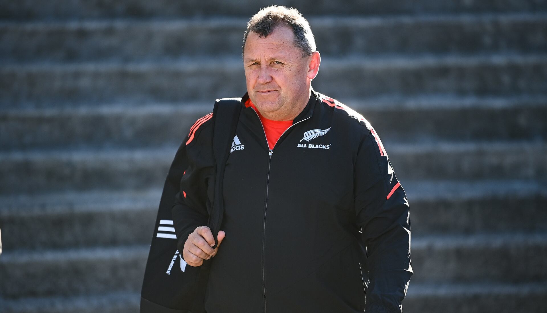 Rugby: “Non mi piace quello che vedo” – l’ex allenatore degli All Blacks John Hart afferma che Ian Foster dovrebbe essere lasciato in pace