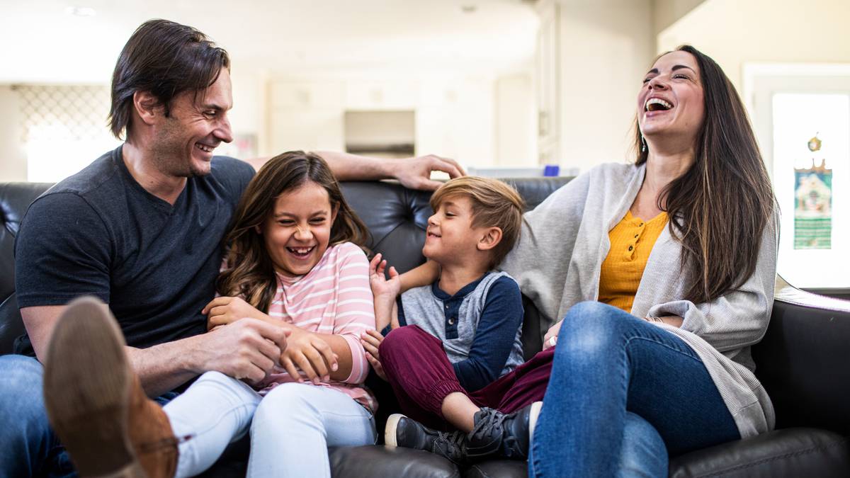 Parenting Place: Cara positif ‘mengatur ulang’ keluarga Anda saat kita menuju tahun 2022