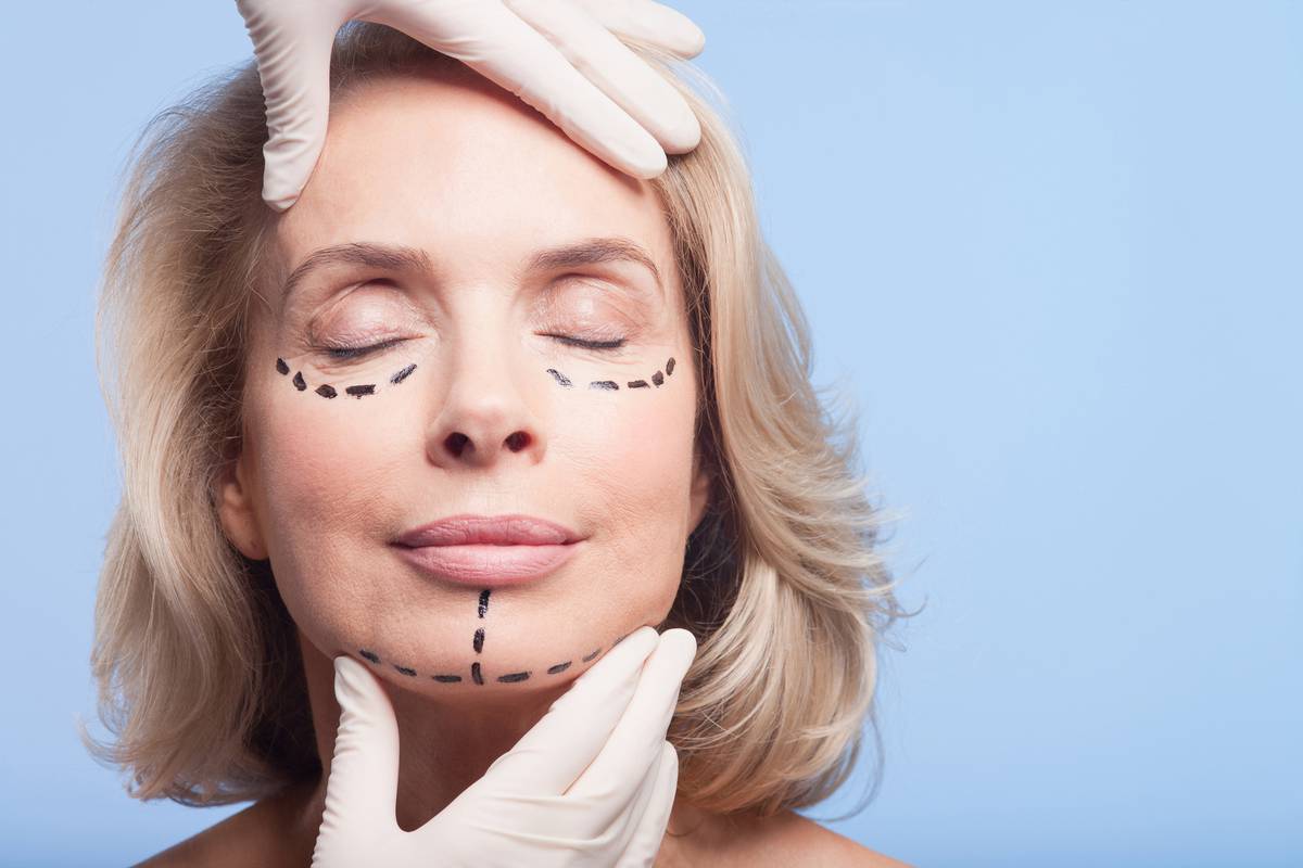 Dating App For Beautiful People Offers Plastic Surgery Advice