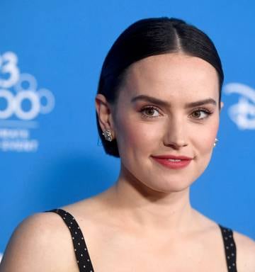 Star Wars Actress Daisy Ridley Sparks White Privilege Row Nz Herald