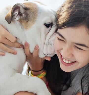 A Guide To Avoiding Awkward Hugs Nz Herald