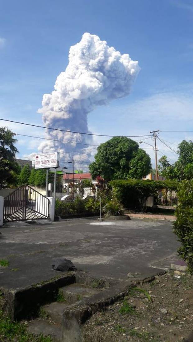 Planes were warned of the ash clouds because volcanic ash is hazardous for plane engines, howvever, disaster agency BNPD says it will not impact flights at this stage. Photo / BNPB 