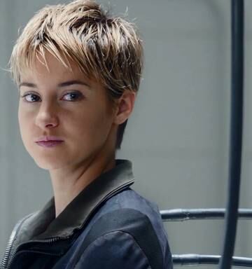 Woodley Takes On Winslet In New Insurgent Trailer Nz Herald