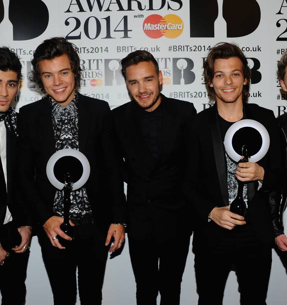 Are One Direction getting back together? Harry Styles is ready to reunite  the band