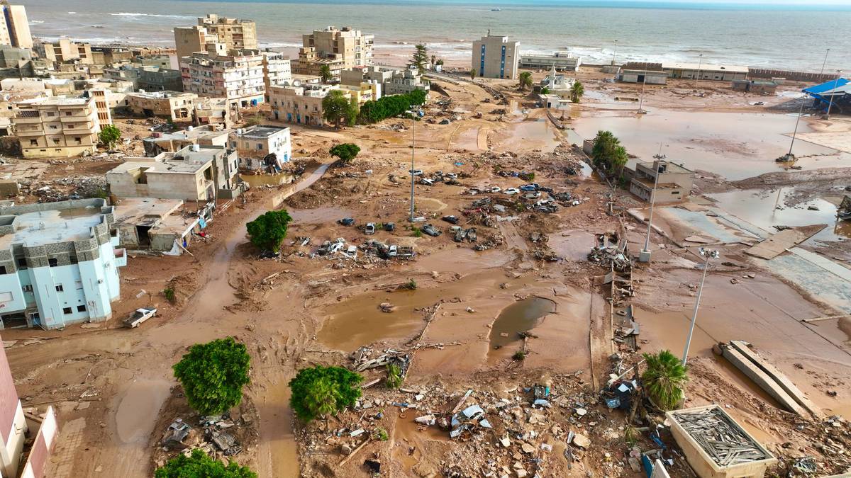 Photo of Inondations en Libye : On craint que plus de 5 300 personnes aient été tuées et des milliers d’autres portées disparues alors que l’est de la Libye est dévasté par les inondations.