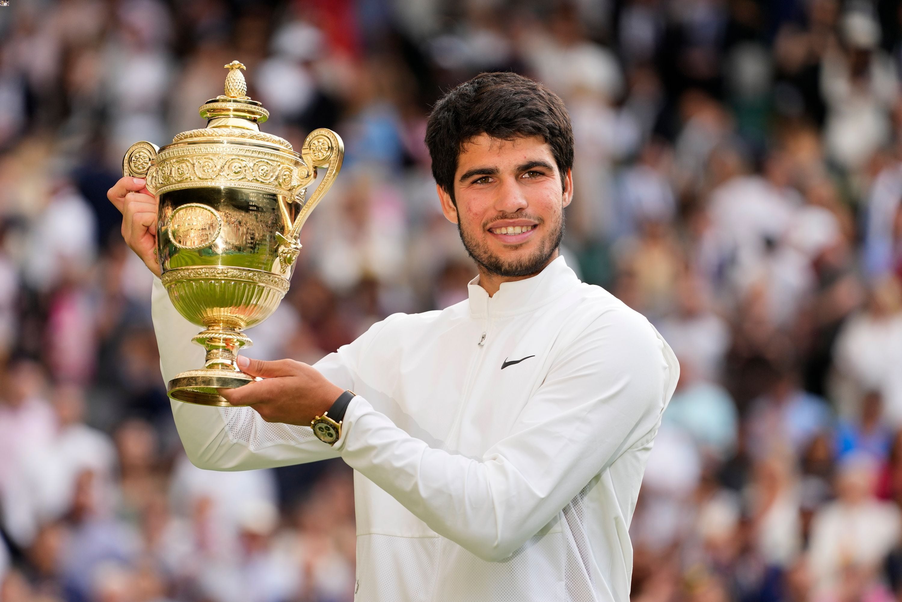 Carlos Alcaraz Gets a Shot at Novak Djokovic in Wimbledon Singles Final -  The New York Times