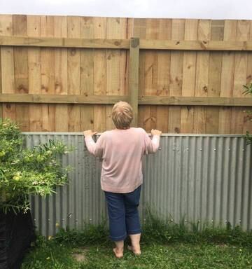 Prison Wall Fences Around Lower Hutt Subdivision To Be Lowered Nz Herald