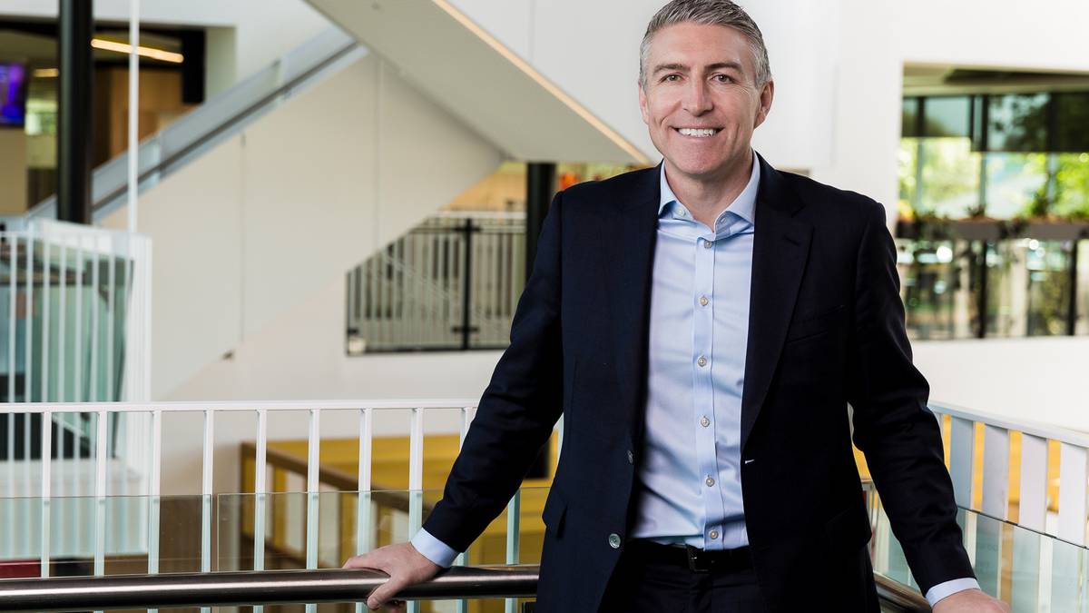 Vodafone CEO Jason Paris' three-word takedown of customer who complains about use of te reo Māori