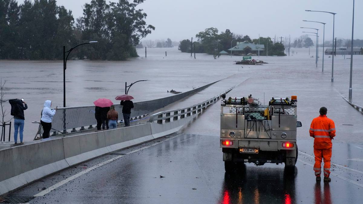 Sidney hava durumu: Bir metre yağmur, şehirde dördüncü sel felaketine yol açıyor