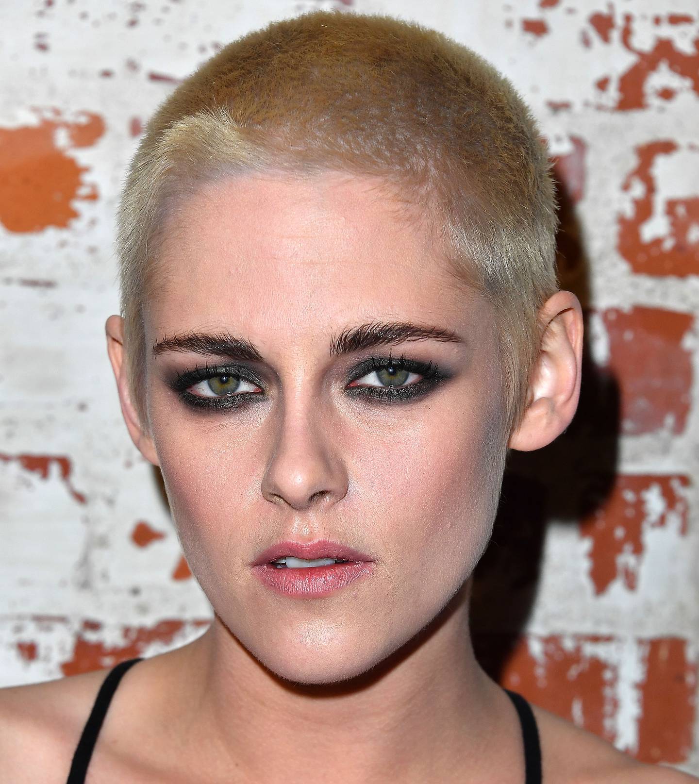 Kristen Stewart's new look has been approved by fans. Photo/Getty