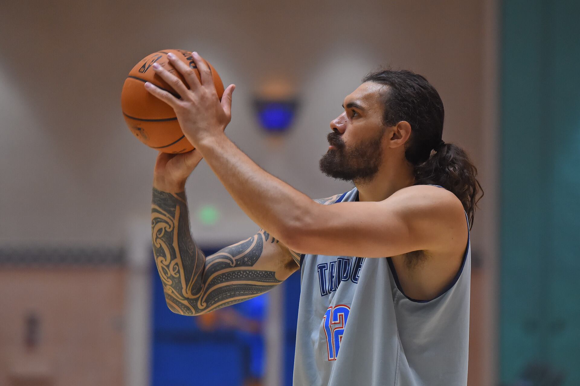 Steven Adams Chooses Maori Kia Kaha For Oklahoma City Thunder Jersey Message Nz Herald