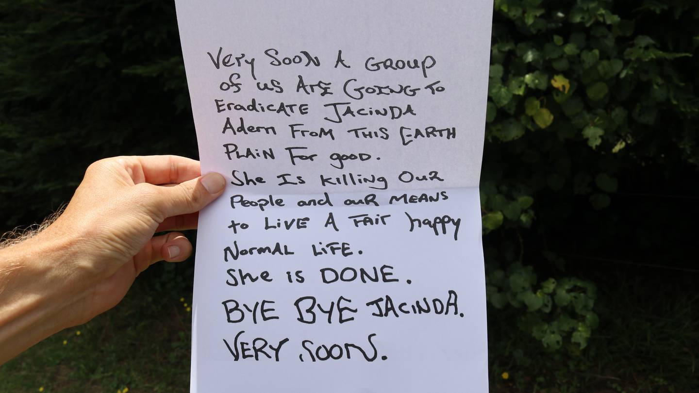 Police are continuing to investigate a death threat delivered to letterboxes around Kerikeri. Photo / Peter de Graaf 