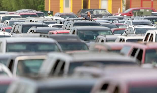 Covid 19 Coronavirus 6000 Families Line Up At Texas Food Bank