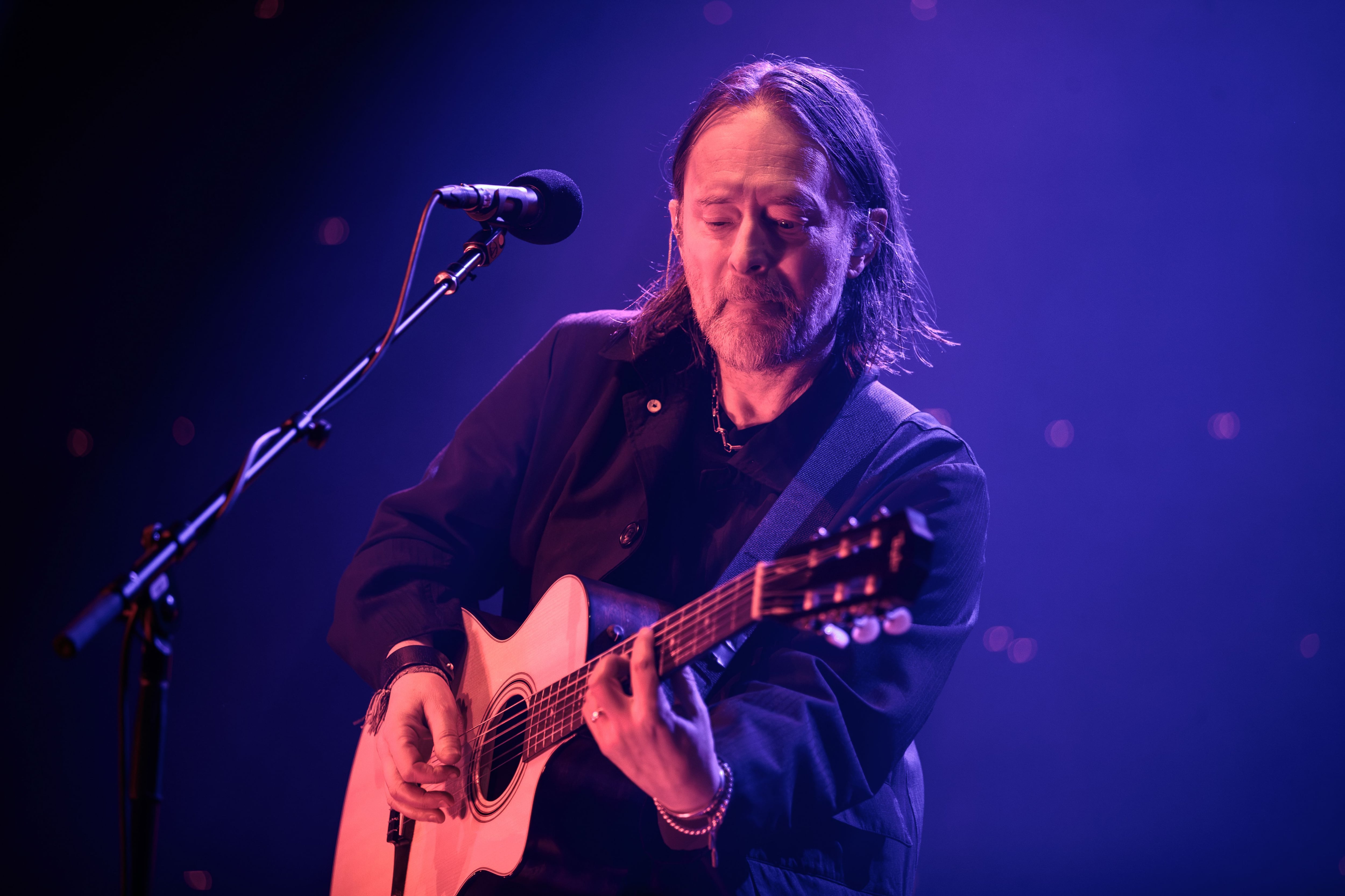 【新品】THOM YORKE 2024 TOUR パーカー L レディオヘッド 新品】THOM YORKE 2024 TOUR パーカー L レディオヘッド S1