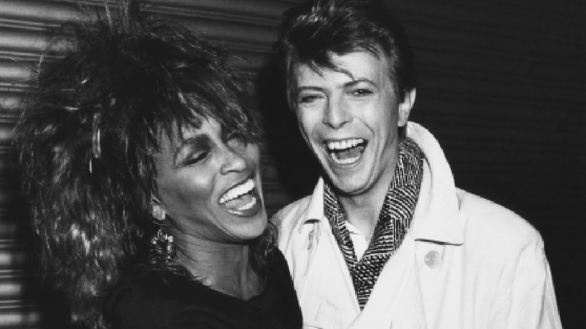 Tina Turner przypisuje Davidowi Bowiemu uratowanie jej kariery w wywiadzie, który pojawił się ponownie