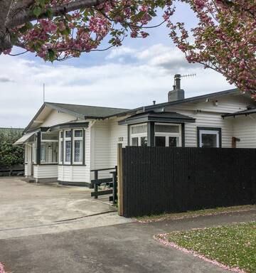 Hastings Backpackers Bought Corrections Says Released Inmates