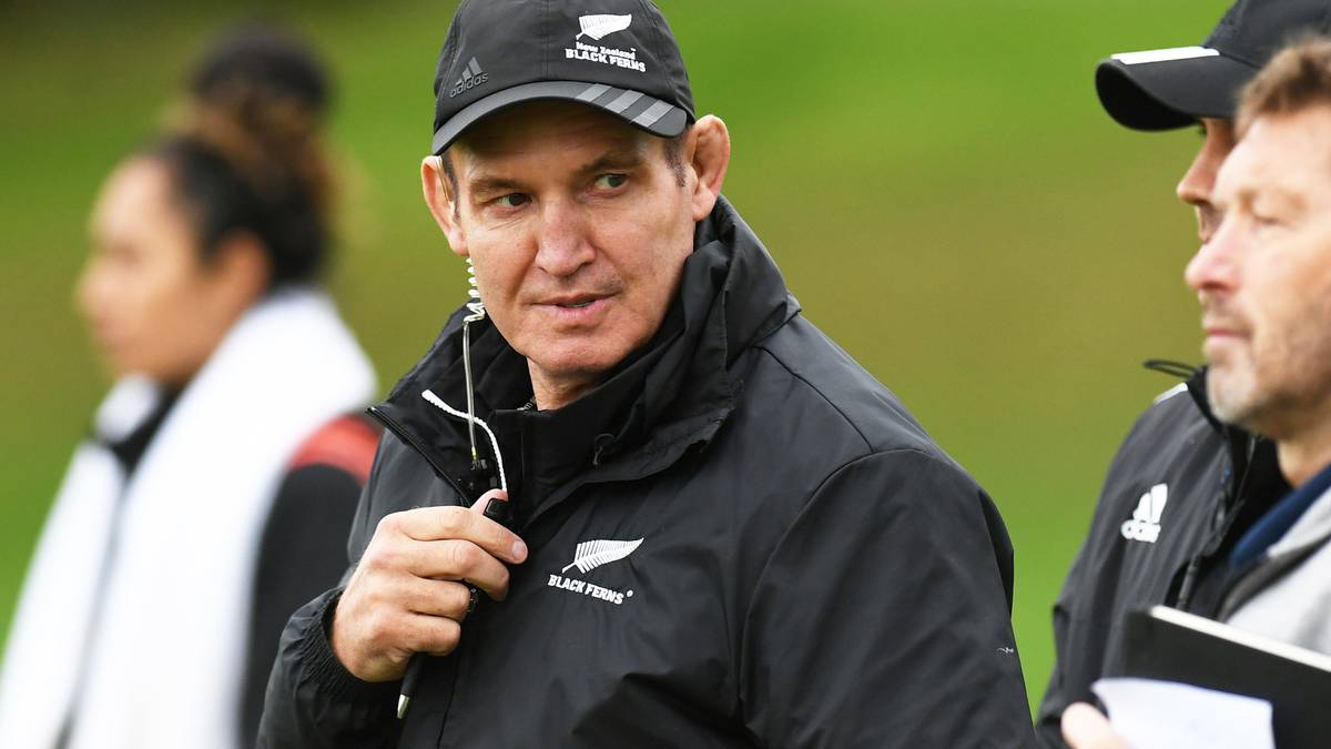 Rugbi Selandia Baru akan menyelidiki ‘tuduhan serius’ terhadap pelatih Black Ferns Glenn Moore