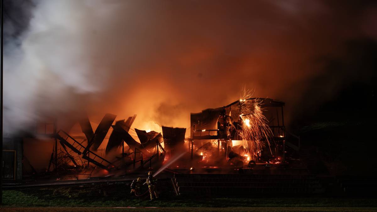 Sale klubu Marist Saints Rugby League w Auckland zostały zniszczone przez pożar