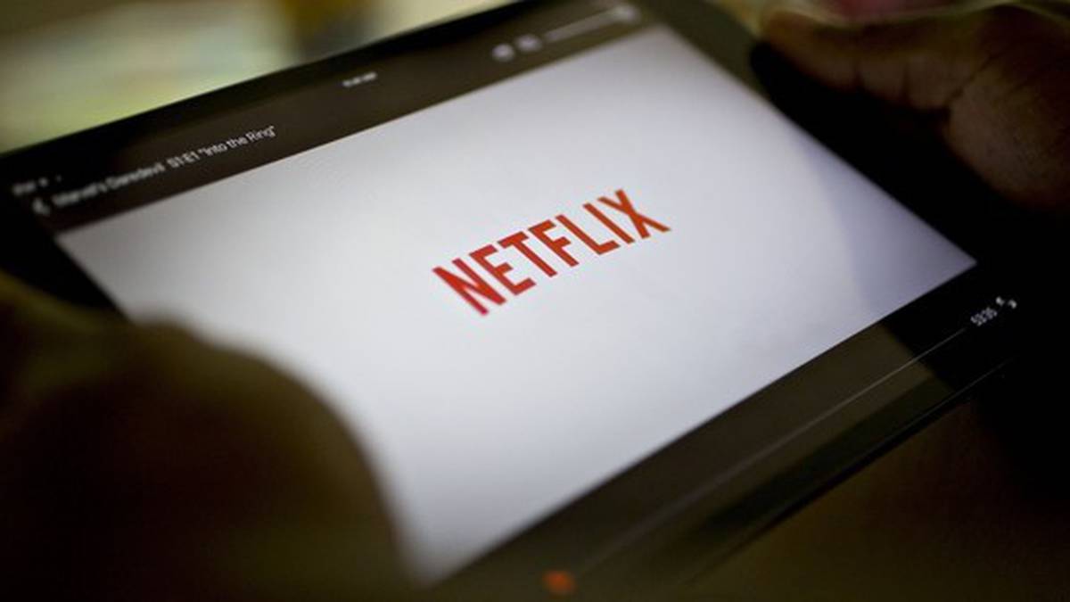 Netflix está acelerando el cambio de anuncios y contraseñas, incluso al nivel más económico