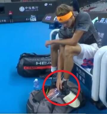Tennis Alexander Zverev Denies Illegal Phone Use During Atp Finals 2019 Nz Herald