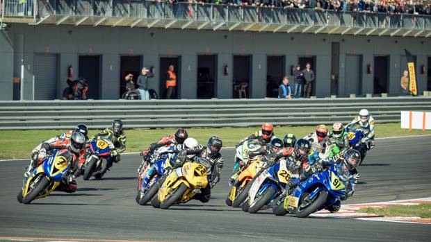 Whanganui's Richie Dibben finished ninth overall on debut in the Supersport 600 class of the national Superbike Championships. Photo / Andy McGechan