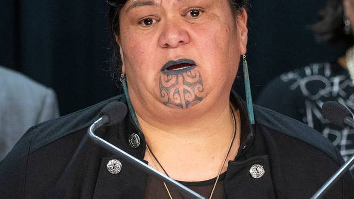 Author Olivia Pierson labels Nanaia Mahuta's moko 'ugly, uncivilised',  Mighty Ape pulls books - NZ Herald