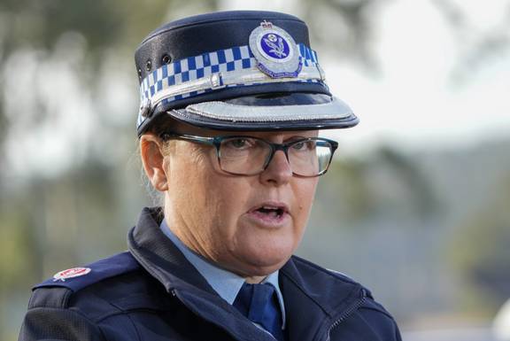 Assistant Commissioner Tracey Chapman addresses the media in Huntlee near the scene of a bus crash in the Hunter Valley, north of Sydney which left 10 people dead. Photo / AP
