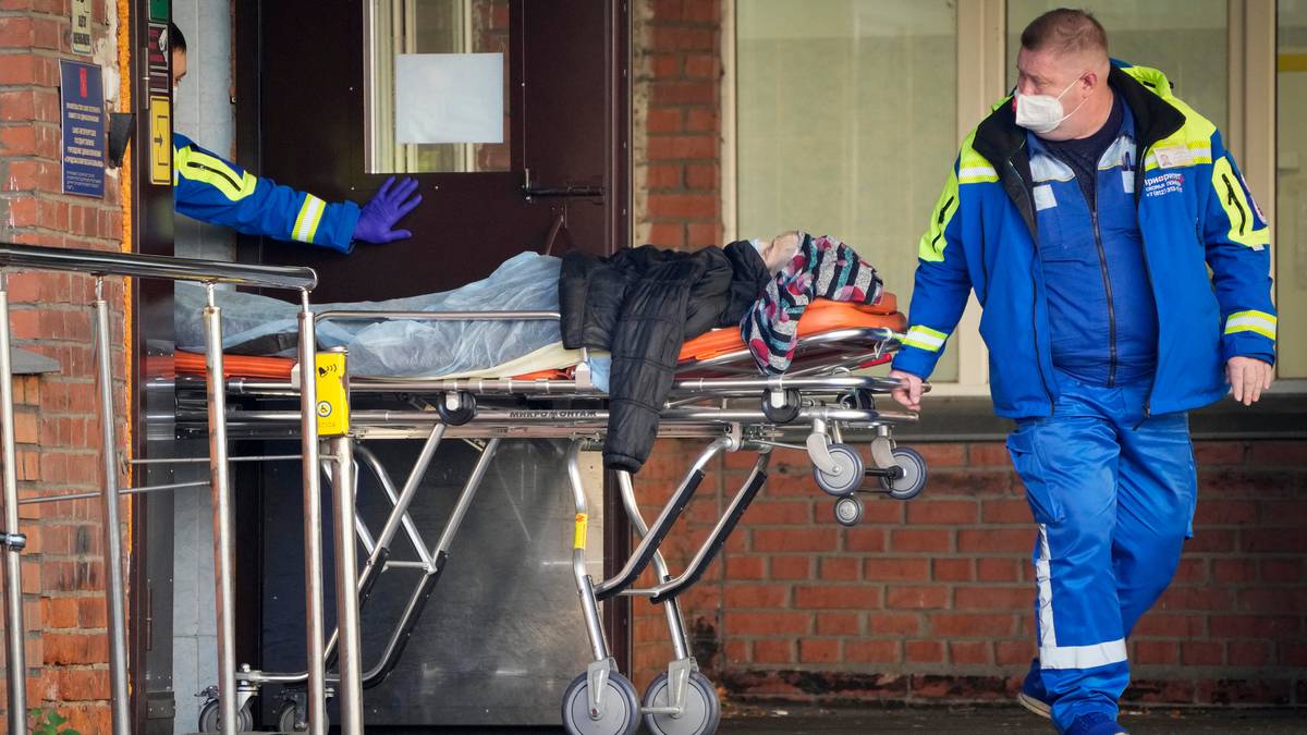 Вспышка дельты Covid-19: однодневный рекорд смерти в России после отказа от вакцинации