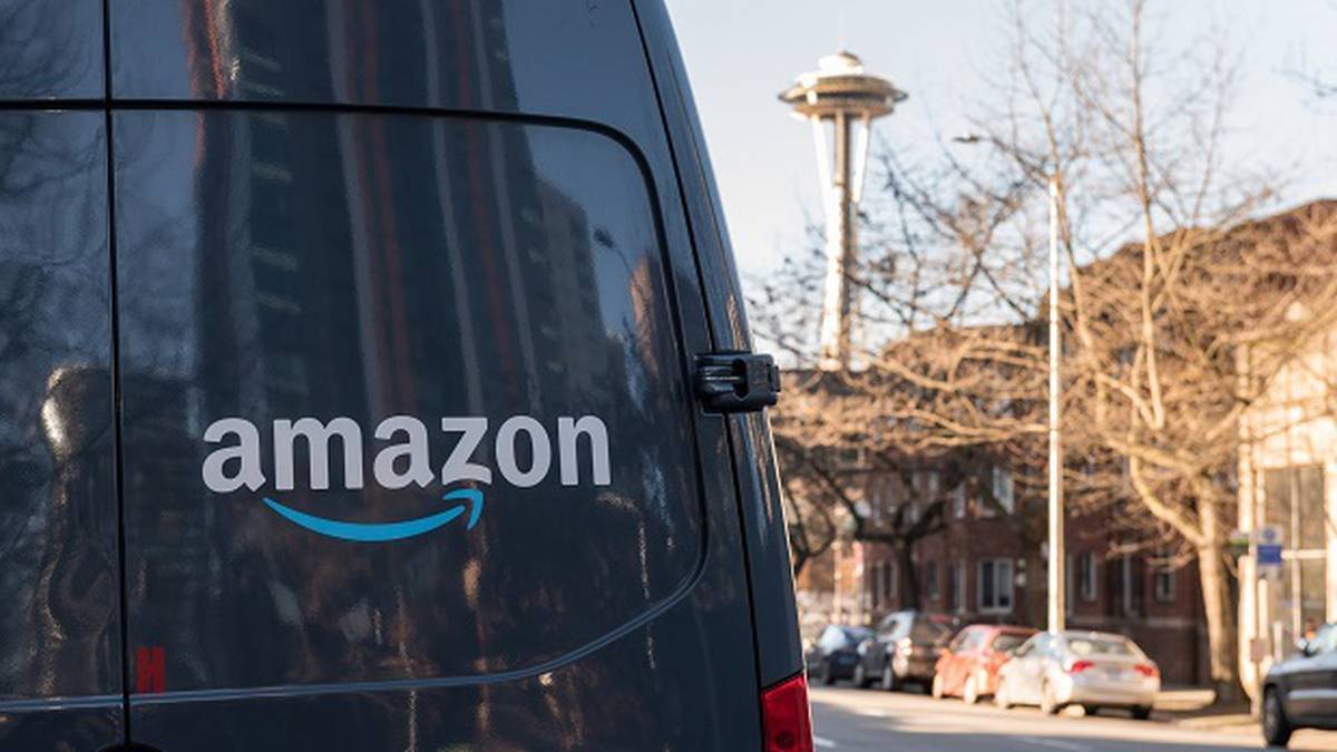 Crime surge forces Amazon out of Seattle CBD
