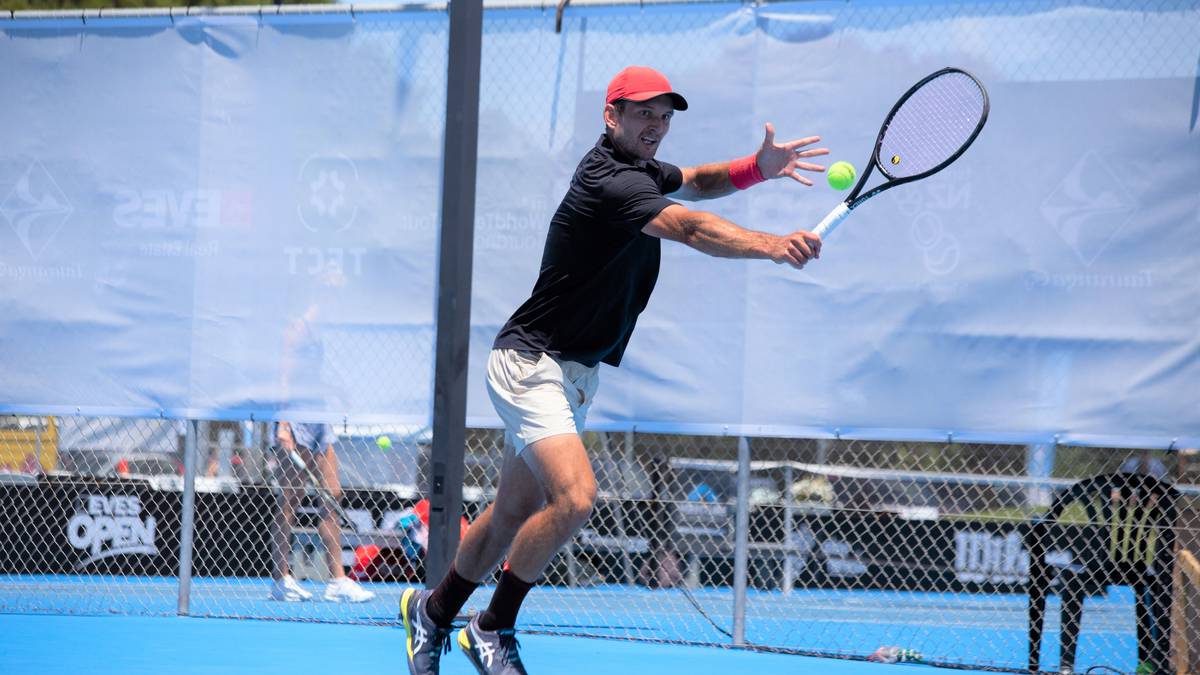 Photo of Eves Open: Divoký tenis Papamová potešil publikum, štyria Kiwi postúpili do štvrťfinále