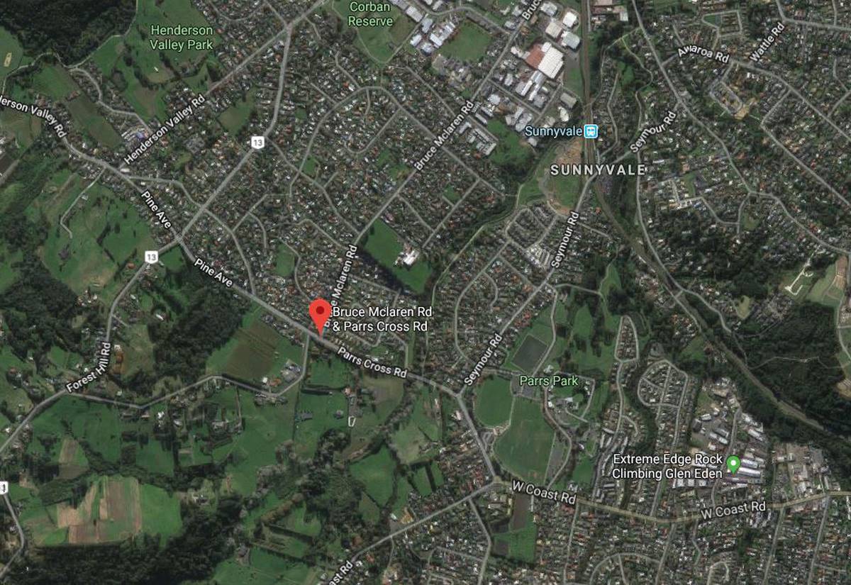 One Person Killed Several In Hospital After West Auckland Car
