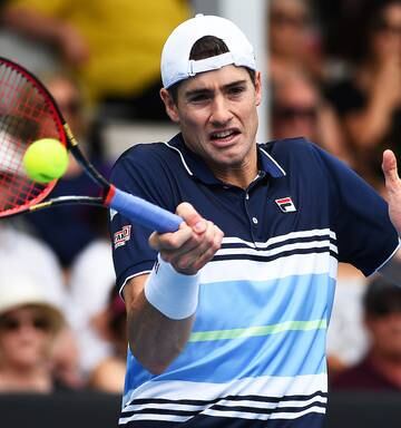 Tennis Ace King John Isner Prevails At Asb Classic In Brutal