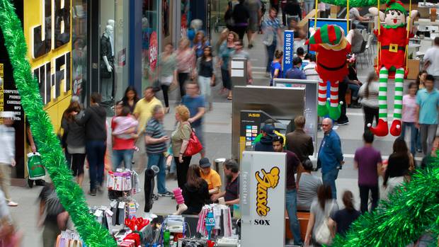 Shoppers have been patient as they search for Boxing Day bargains at Sylvia Park mall in Auckland. Photo / Steven McNicholl