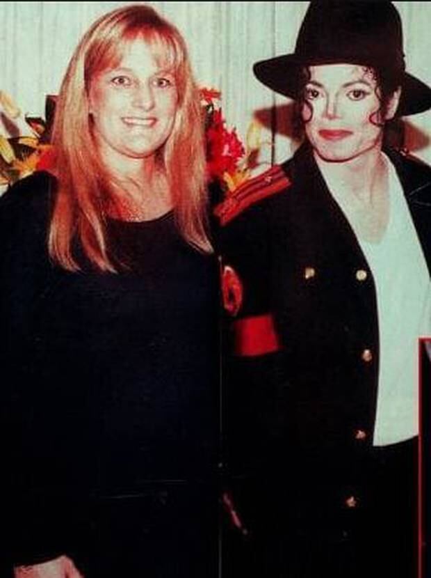 Inside Michael Jackson S Mysterious Second Marriage To Debbie Rowe Nz Herald