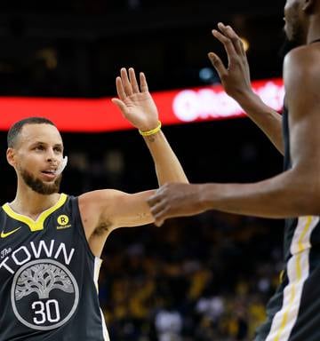 Nba Finals Stephen Curry Makes History In Golden State Warriors
