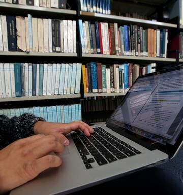 Students Rejected From Medical School Then Sit Test Nz Herald