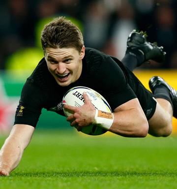 Rugby Top Players Can Now Get Rich At Home Nz Herald